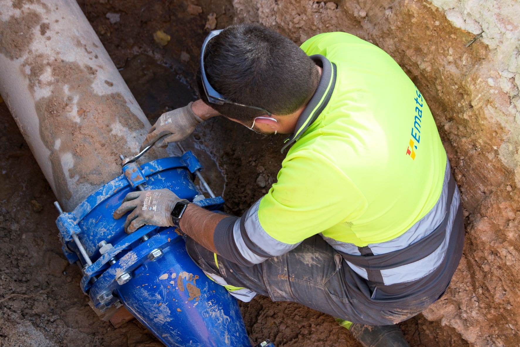 NOTA INFORMATIVA: INICIO OBRAS DE REPARACIÓN TUBERÍAS EN LA PLAYA LLARGA NOTA INFORMATIVA: INICIO OBRAS DE REPARACIÓN TUBERÍAS EN LA PLAYA LLARGA